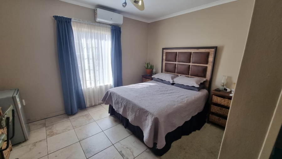 3 Bedroom Property for Sale in Waterval East North West